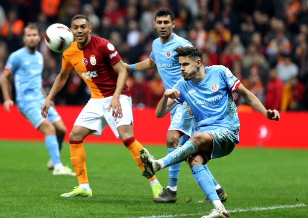 Foto - Tartışılan pozisyonlara spor yorumcuları ne dedi?