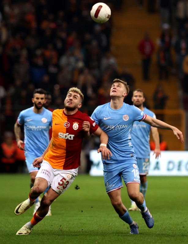 Foto - Tartışılan pozisyonlara spor yorumcuları ne dedi?