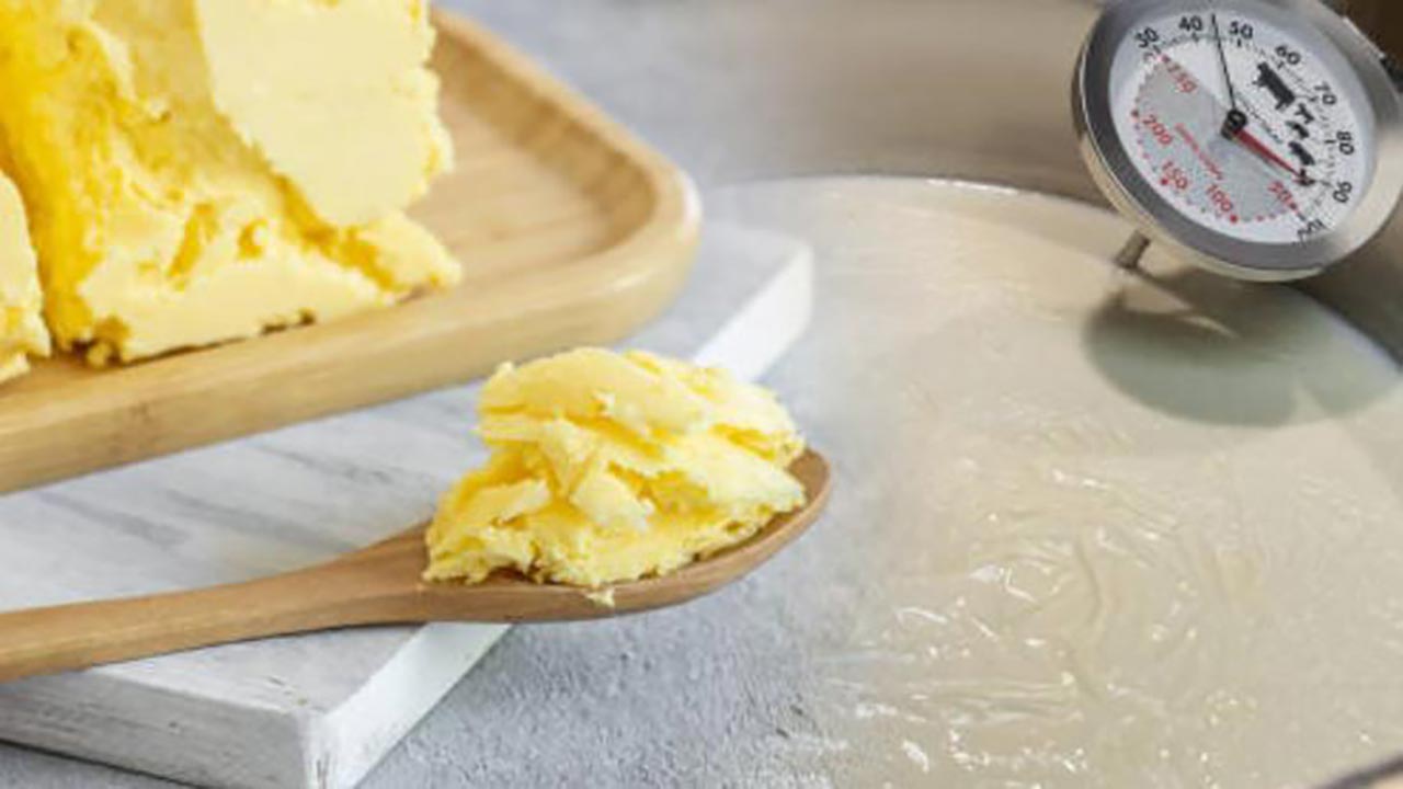 Taş gibi yoğurdun sırrı! 5 litre süte sadece 1 kaşık yetiyor