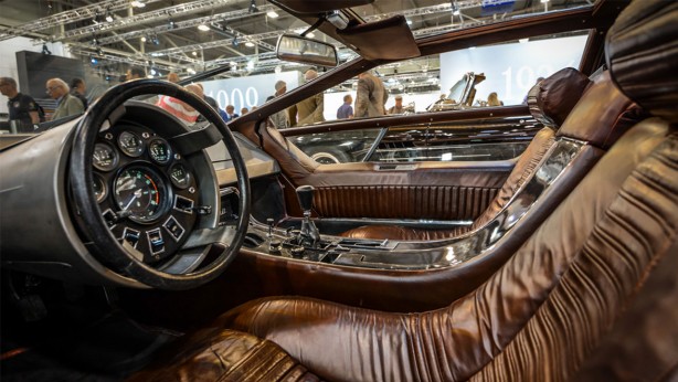 Foto - Tasarımcıları kafayı mı yedi diye düşündürecek en garip araba direksiyonları!