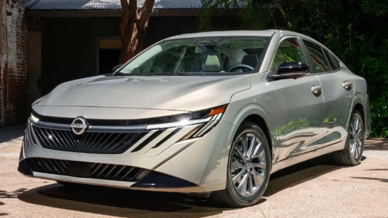 Foto - Tasarımı baştan sona değişti: İşte yeni Nissan Sentra!