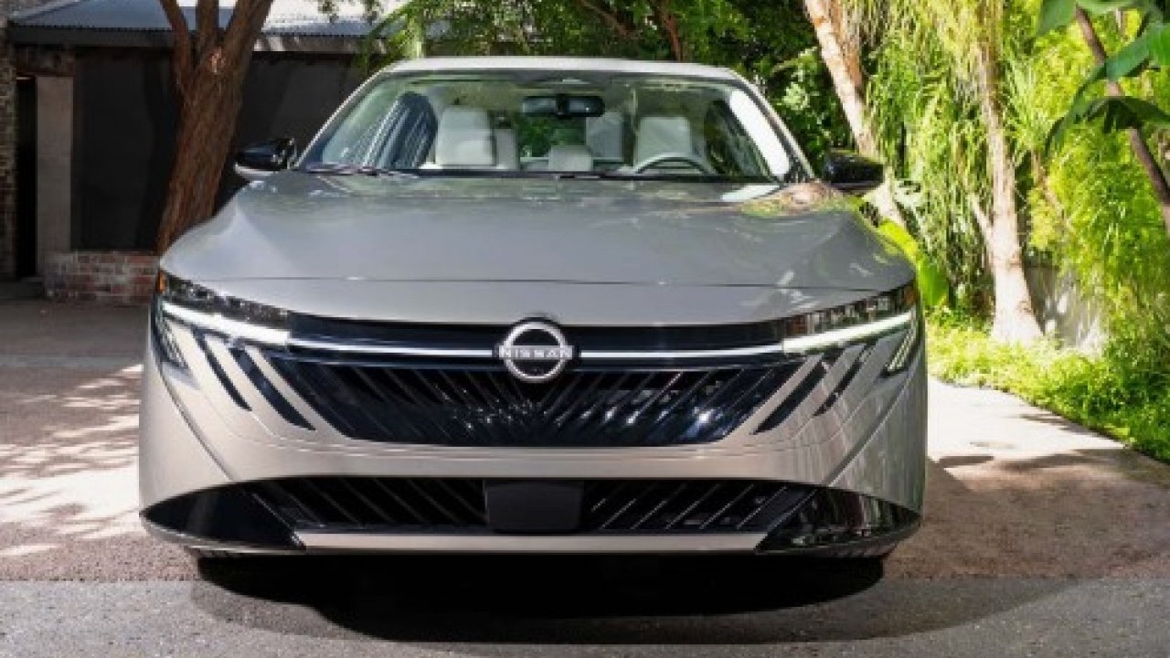 Foto - Tasarımı baştan sona değişti: İşte yeni Nissan Sentra!