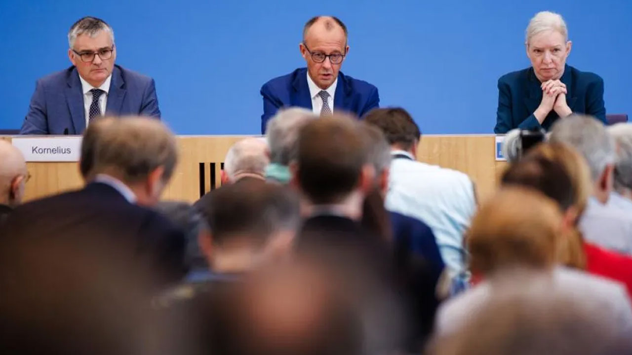 Foto - Tasmalı köpek yine saçmaladı! "Kendini savunmak için bebekleri öldürdü!"