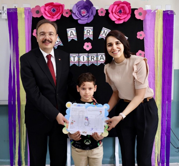 Foto - Tatil başlıyor Milyonlarca öğrencinin karne heyecanı