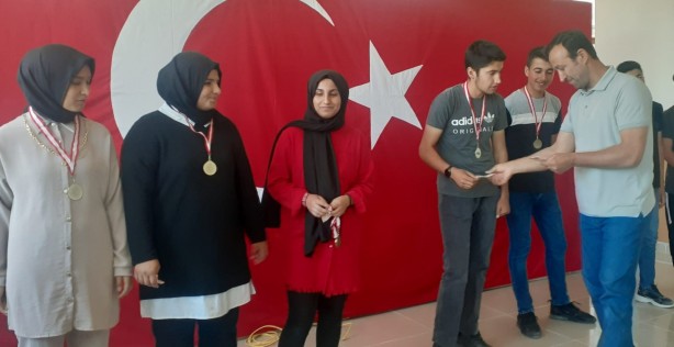 Foto - Tatil başlıyor Milyonlarca öğrencinin karne heyecanı