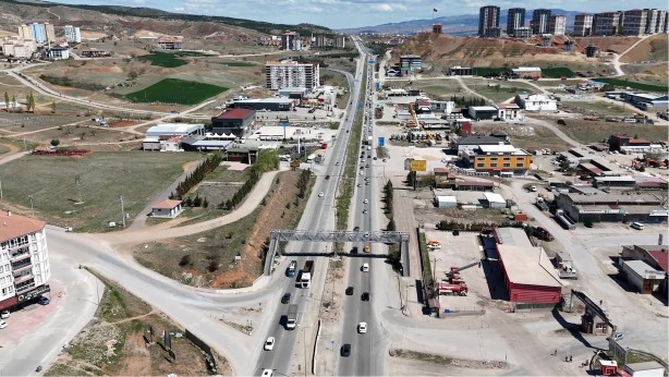 Foto - Tatilciler memleketlerine ulaştı! 43 ilin geçiş güzergahında yoğunluk azaldı