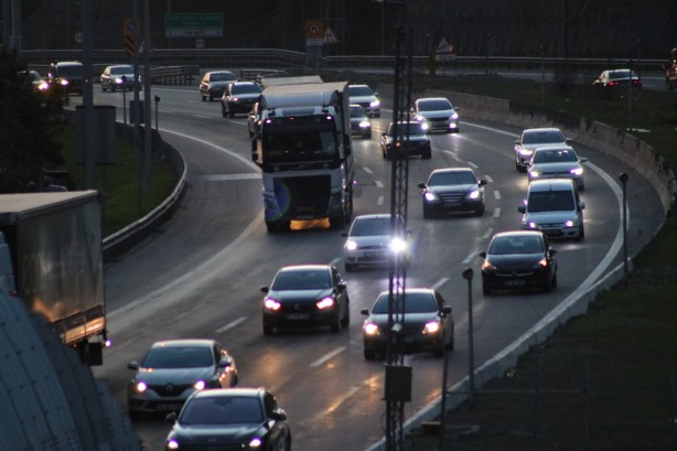 Tatilciler yola çıktı bayram yoğunluğu başladı!
