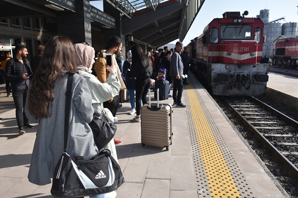 Tatilcilerin seyahat tercihi Doğu Ekspresi oldu