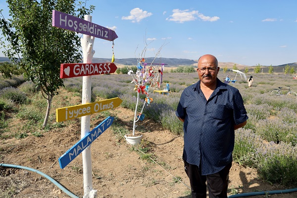 Foto - Tatilde gördü köyüne dönüp aynısını yaptı! 