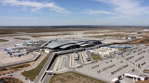 Foto - TAV Havalimanları 2023'te 96 milyon yolcuya hizmet sundu! 1.3 milyar Euro ciro yaptı!