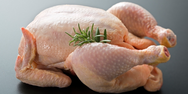 Foto - Tavuğu pişirmeden önce bunu sakın yapmayın!