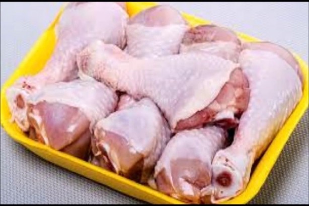 Foto - Tavuğu pişirmeden önce bunu sakın yapmayın!