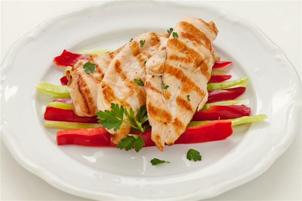 Foto - Tavuk etindeki çizgilere dikkat! Tehlike saçıyor!