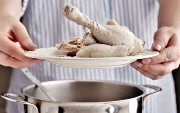 Foto - Tavuk suyundaki fayda hiçbir ilaçta bulunmuyor