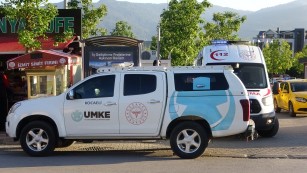Foto - Tavuklu pilav yiyen 20 kişi hastanelik oldu