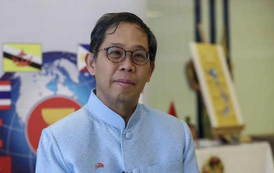 Foto - Taylandlı isimden Türkiye raporu! Ülkesine dönüp hemen yetkililere iletti: TB2, ATAK, Kaan, TCG Ufuk...