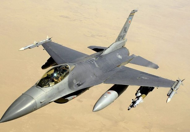 Foto - Tayvan, Çin tehdidine karşı ordusunu güçlendiriyor! Aradığı savaş uçağını ABD'de buldu