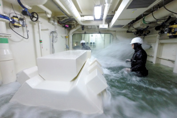 Foto - TB2 SİHA alan ve Kızılelma'yı isteyen ülke çıldırdı! Türkiye tarafından yapılan simülatörü havada kaptılar