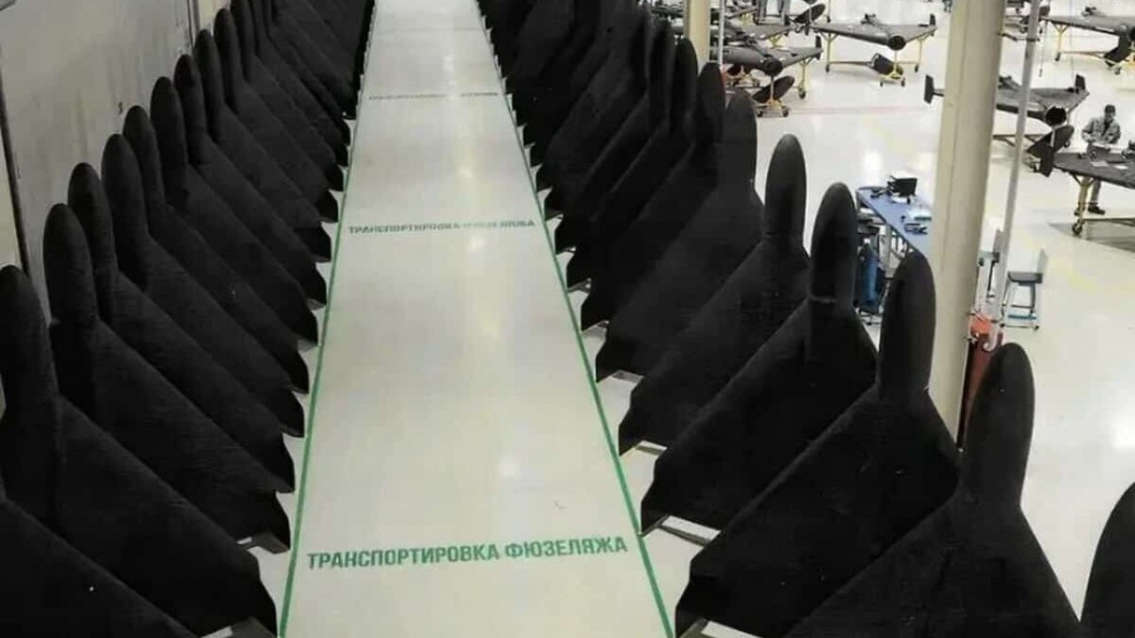 Foto - TB2 SİHA ülkenin çıkarma gemisini imha etmişti! Ayda 5 bin İHA yapmaya başladılar, herkes şaşkın