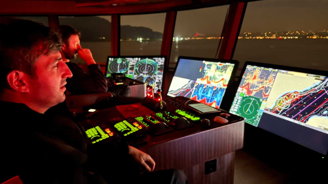 Selçuk Bayraktar Boğaz'da ava çıktı