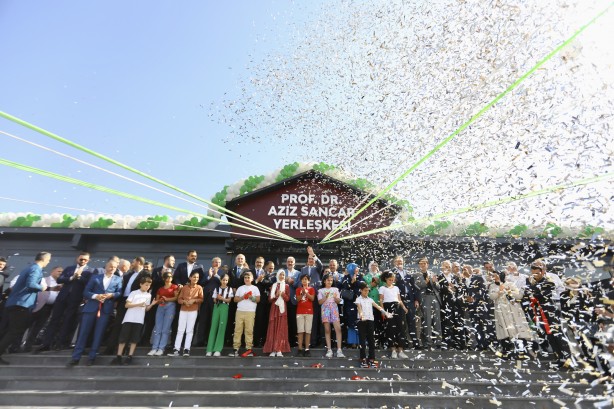 Foto - TBMM Başkanı Kurtulmuş: Türkiye'yi ileriye doğru götürecek! Türkiye Yüzyılı yolculuğu...