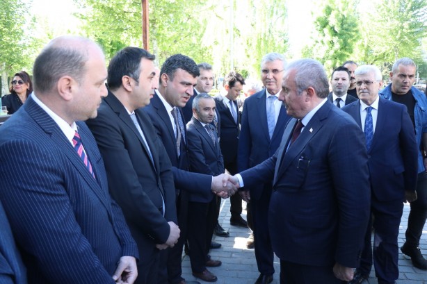 Foto - TBMM Başkanı Şentop: Türkiye'ye yeni bir anayasa gereklidir