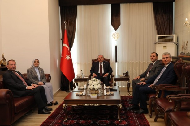 Foto - TBMM Başkanı Şentop: Türkiye'ye yeni bir anayasa gereklidir