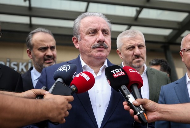 Foto - TBMM Başkanı Şentop'un ekibi kaza yaptı