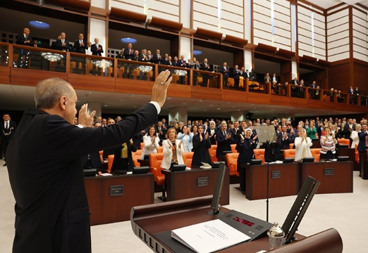Foto - TBMM'de yeni dönem başlıyor! Bugün milletvekilleri yarın Başkan Erdoğan yemin edecek