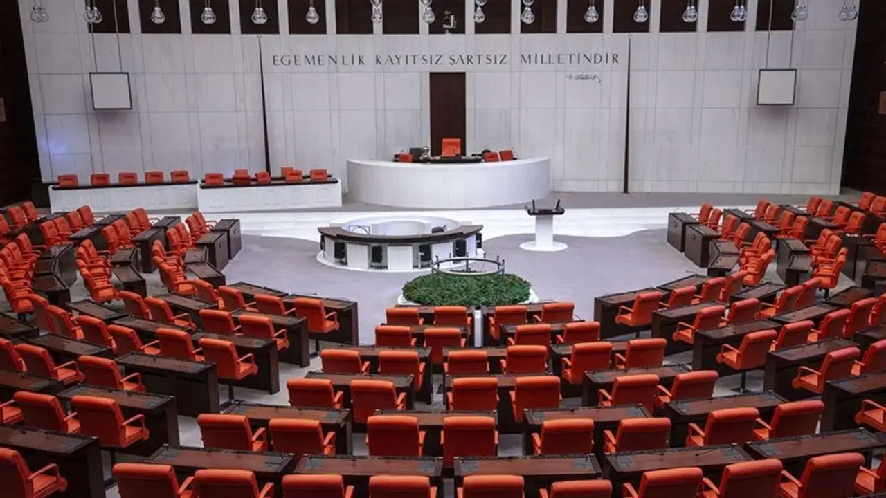 TBMM'den çok kötü haber! Onlarca milletvekili hastanelik oldu
