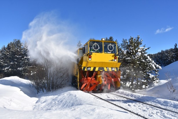 Foto - TCDD görevlileri buz mesaisinde