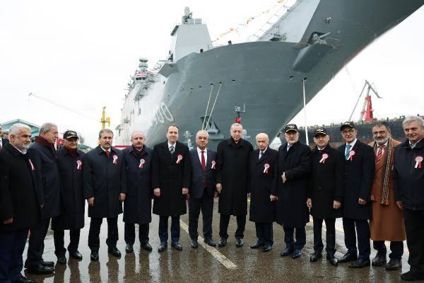 Foto - TCG Anadolu dünyaya damga vurdu! 'Erdoğan gücünü gösterdi'