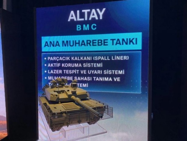 Foto - TCG Anadolu'dan Bayraktar'a kadar... Türk savunma sanayinin gözbebekleri Üsküdar'da sergileniyor