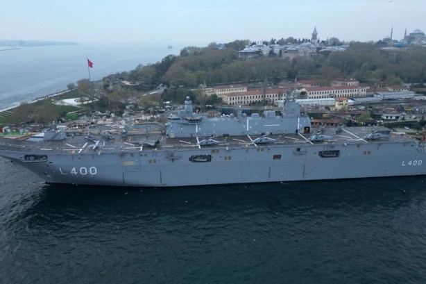 Foto - TCG Anadolu'dan müthiş haber