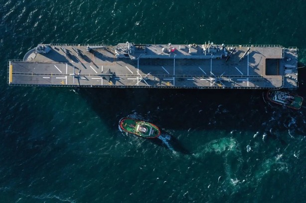 Foto - TCG Anadolu'ya şok rakip! Uydu fotoğrafı gündemi altüst etti