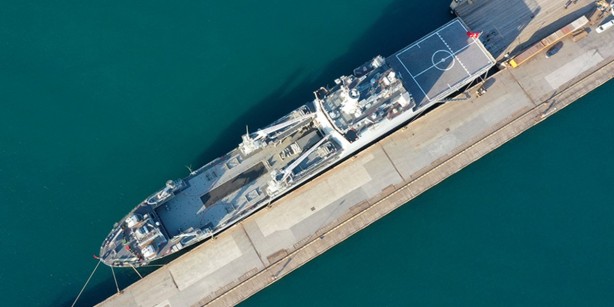 Foto - TCG Bayraktar apar topar bölgeye yönlendirilmişti! Resmen destan yazdı