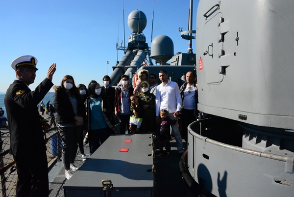 Foto - "TCG Rüzgar" kapılarını vatandaşlara açtı