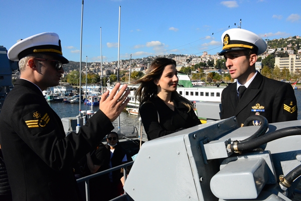 Foto - "TCG Rüzgar" kapılarını vatandaşlara açtı