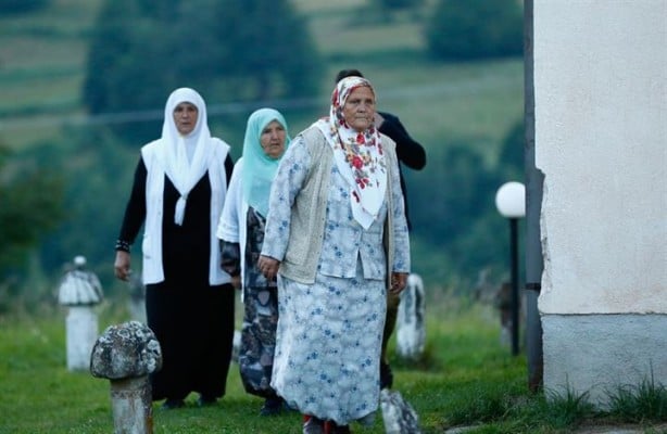 Foto - TDV Milodraz köyünde "İyilik Sofrası" kurdu