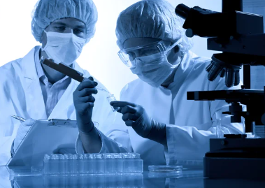 Foto - Tedavisi olmayan hastalıklar üzerine çalışan bilim insanlarına vatandaşlık verdiler