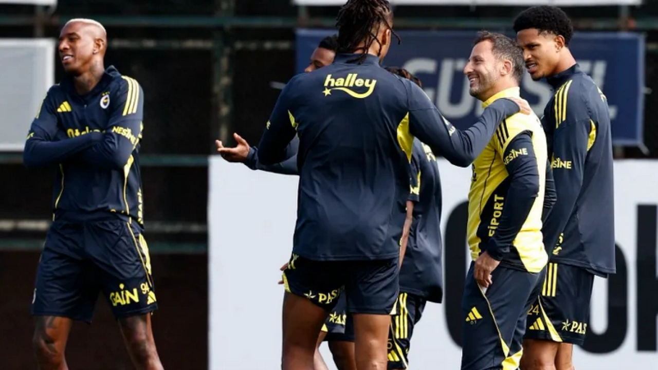 Tedesco’dan bomba karar çıkacak gibi: O kadro dışı ile gündeme gelecek! Herkesi heyecan sardı bile…