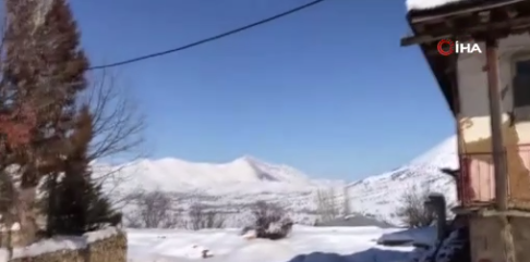 Foto - Tedirgin eden gelişme! Deprem sonrası dağ yanmaya başladı