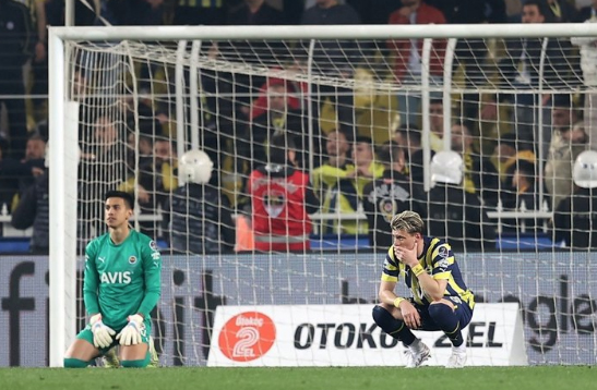 Foto - Tedirgin eden öngörü... Çekirge bu kez ters sıçradı!