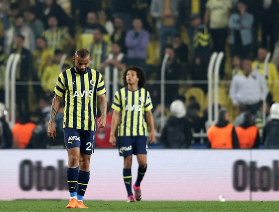 Foto - Tedirgin eden öngörü... Çekirge bu kez ters sıçradı!