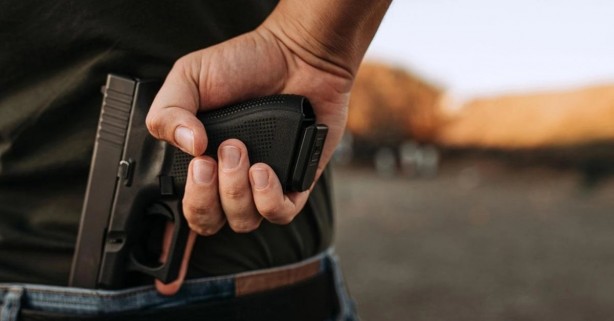 Tedirgin eden tehlike: Yabancı uyruklular ve reşit olmayanlar ısrarla istiyor