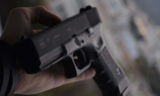 Foto - Tedirgin eden tehlike: Yabancı uyruklular ve reşit olmayanlar ısrarla istiyor