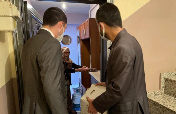 Foto - TEF Genel Başkanı Mert Şener açıkladı: 11 tır yardım yaptık!