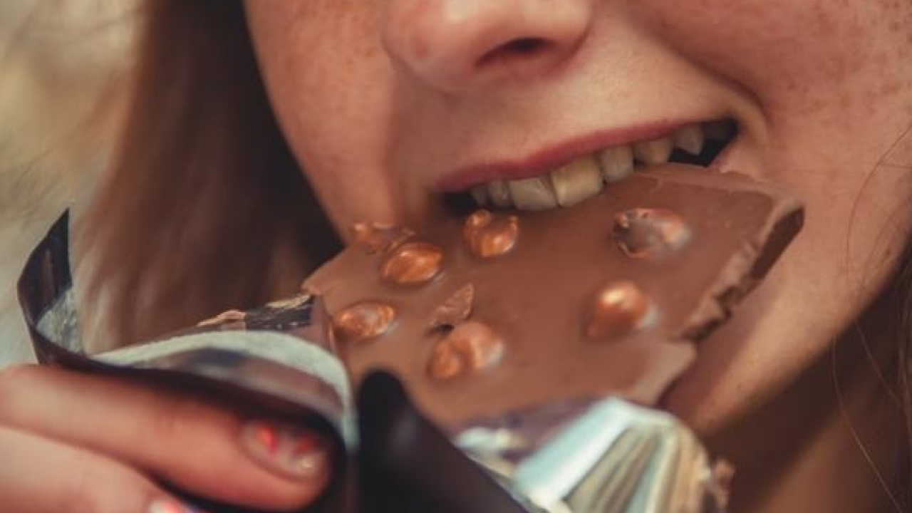 Foto - Yemek yerken suçlu hissetmek: Görünmeyen tehdit! Yemek yedikten sonra kendinizi kötü hissediyor musunuz?