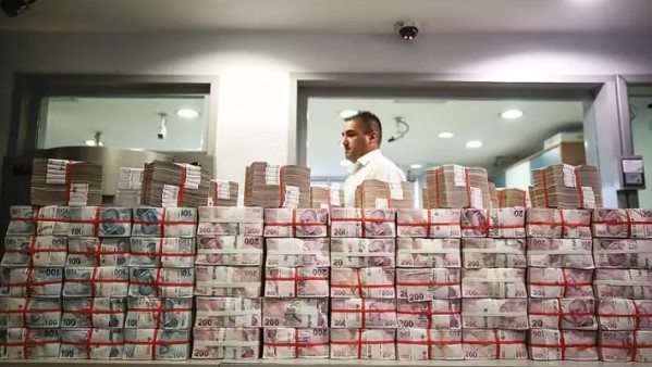 Foto - Tehlike çanları çalıyor! Bu gidişle herkes yatacak! İşte emeklilerin çalışanları geçtiği yerler