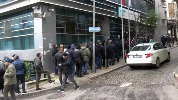 Foto - Tehlike çanları çalıyor! Bu gidişle herkes yatacak! İşte emeklilerin çalışanları geçtiği yerler